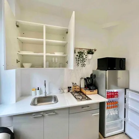 Sublime Calme Cosy & Jacuzzi Appartamento Bruxelles