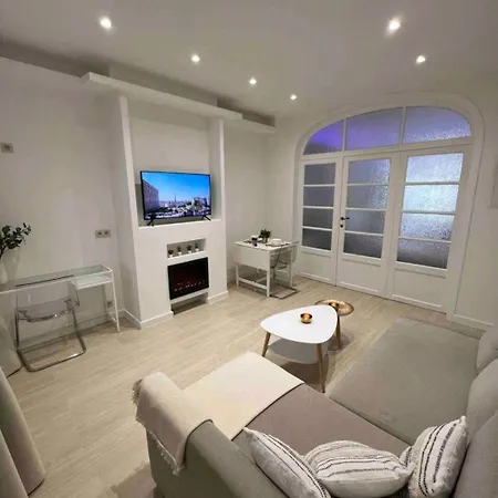 Sublime Calme Cosy & Jacuzzi Apartamento *