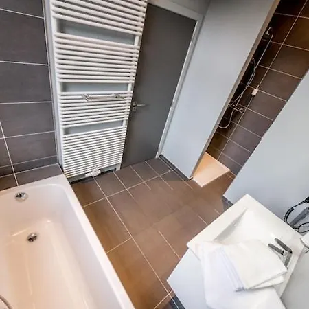 Smartflats Design - Schuman Apartment