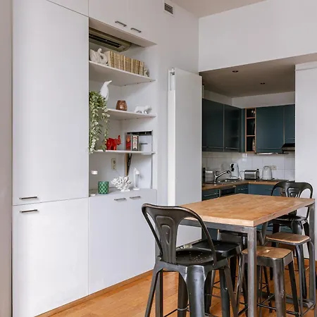 New Stylish Grand Place City Center Duplex Apartment *