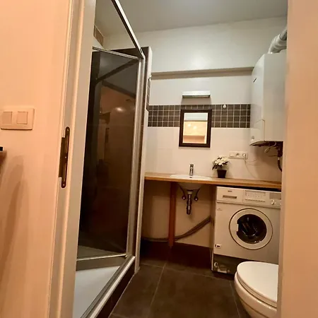 Appartement Charmant Studio - Quartier Chatelain