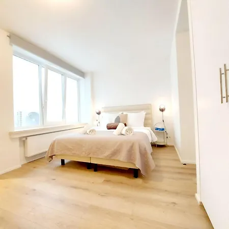 New Luxe Grand Place *