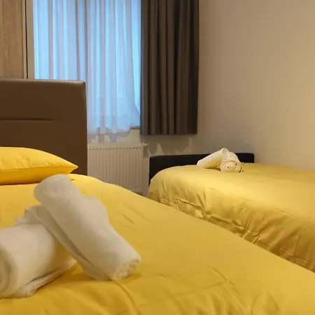 Furnished 2 Bedroom In Center