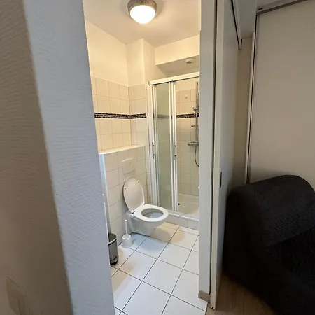 Appartement With Balcony In Center *