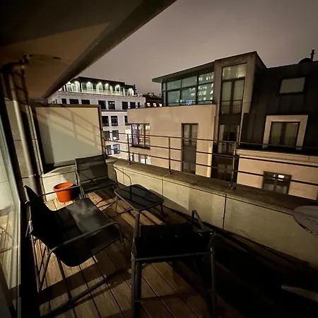 شقة With Balcony In Center بروكسل