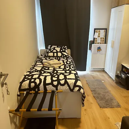 Alexanor Cosy Private In A Shared