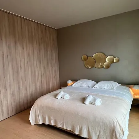 De Luxe - Terrasse 아파트 *