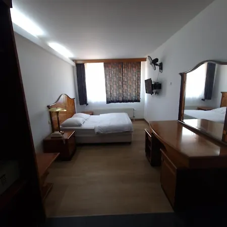 Hotell Sky - Eurocap 2*