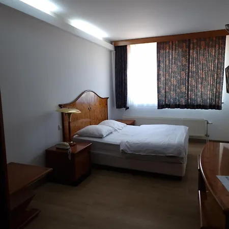Eurocap Hotel 2*