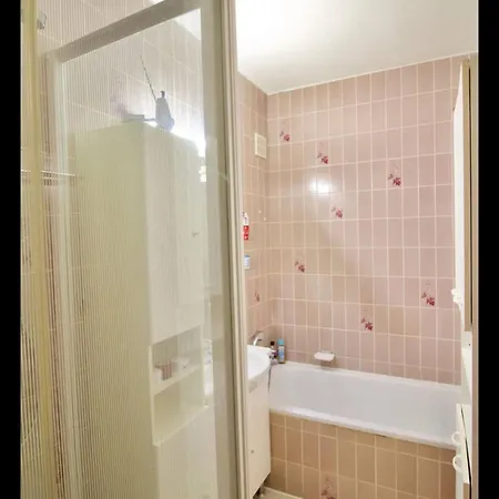 Charme A Forest 2ch Bruselas