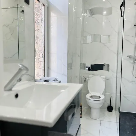 Apartment Renove Et Radieux A Brüssel