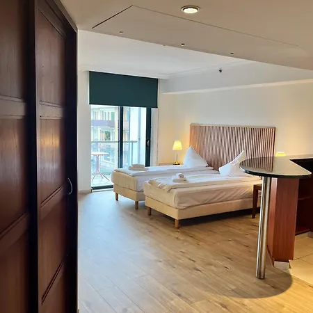 B-aparthotel Ambiorix 4* Brussels