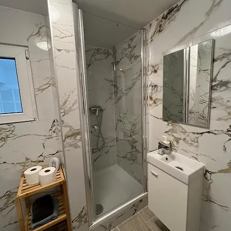 Apartament Rue Blaes Bruksela