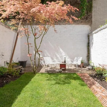 Architect Garden House Apartment