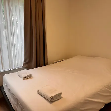 Cosy 2 Bedroom In Center Appartamento