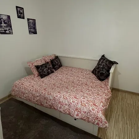 Two Bedroom Flat - Hyper Center 公寓