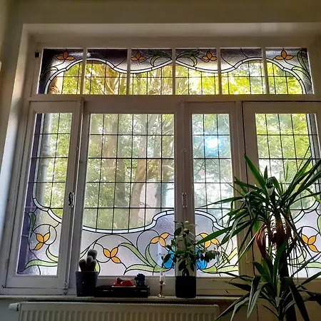 Charming In Schaarbeek 80 M² Piano Available Apartman