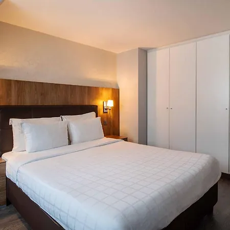 Thon Florence 4*