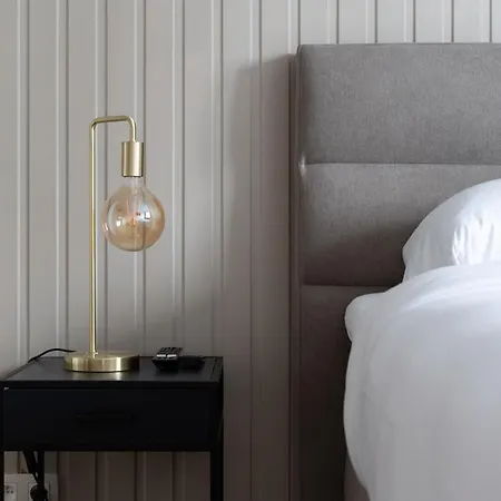 La Louve - Big Place & Garden - Parking Gratuit Brüsszel