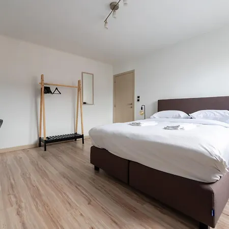 Villa La Louve - Big Place & Garden - Parking Gratuit