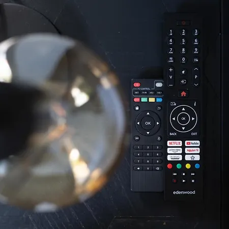 La Louve - Big Place&garden - Parking Gratuit Brussel