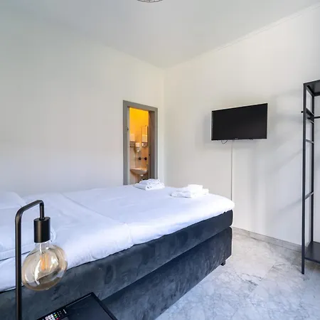La Louve - Big Place & Garden - Parking Gratuit Villa Brüsszel