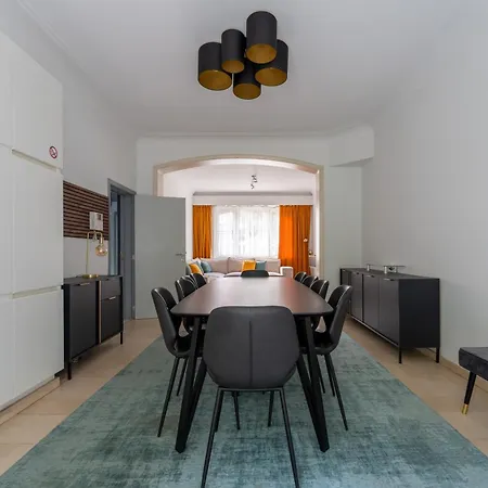 Villa La Louve - Big Place&garden - Parking Gratuit Brussel