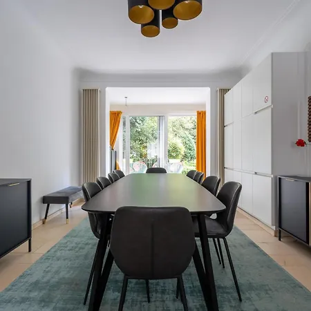 Villa La Louve - Big Place&garden - Parking Gratuit Brussel