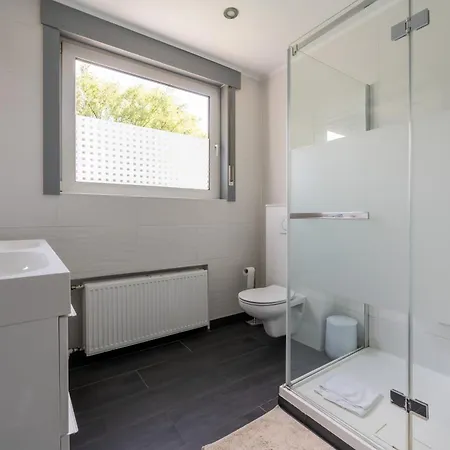 Villa La Louve - Big Place & Garden - Parking Gratuit