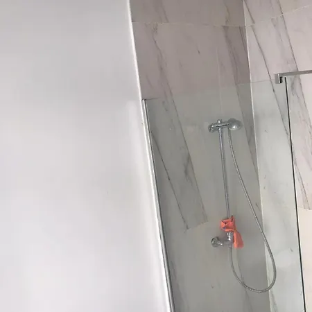 Maison Partagée Cle Rouge Alloggio in famiglia *