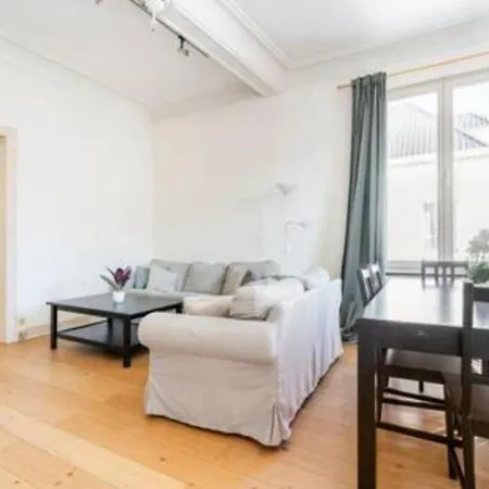 Place De La Liberte 2 Bedroom Apartment