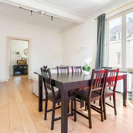 Place De La Liberte 2 Bedroom *