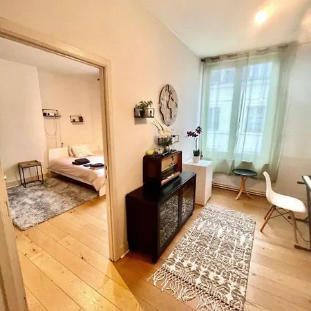 Place De La Liberte 2 Bedroom * Brussels