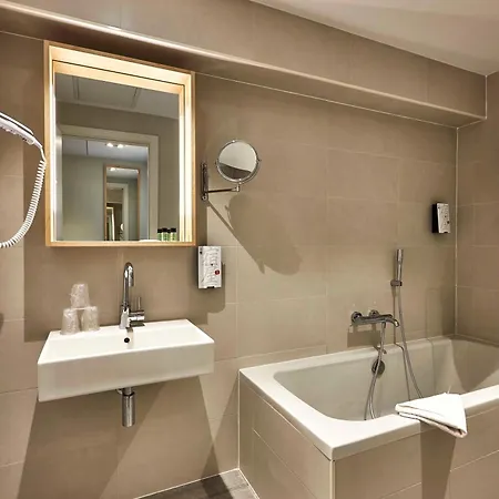 Yadoya 3* Bruxelas