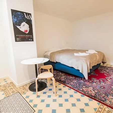 Apartment Smart - Gare Du Midi Brussels