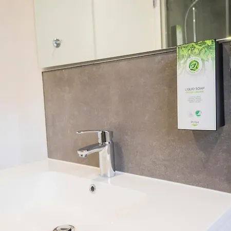 Smart - Gare Du Midi Apartamento *