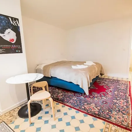 Smart - Gare Du Midi * Brussel