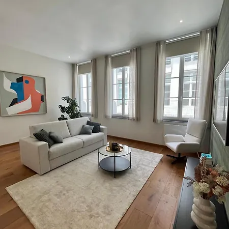 Stilias 4p Apartment *