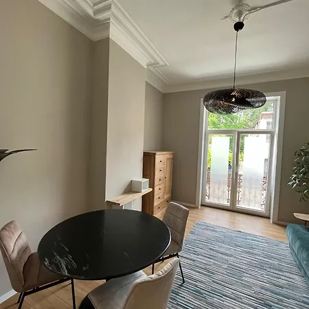 Apartment Superbe 1 Chambre, Renove A Ixelles *