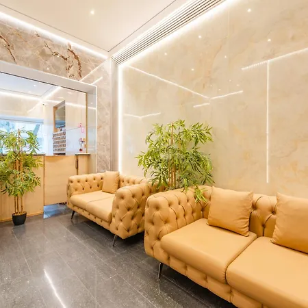 Hotel Barry