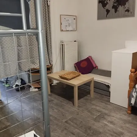 Apartment Petit Tres Bien Situe *
