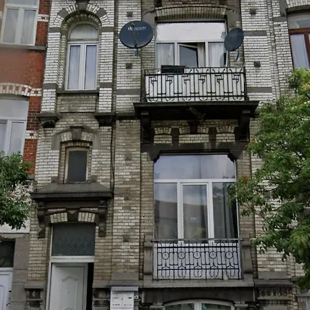 Apartment Petit Tres Bien Situe *