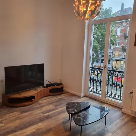Apartment Appart Chatelain 28 *
