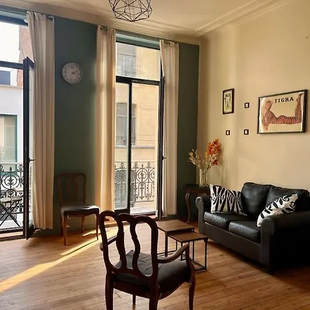 公寓 Nina's Place In The Center