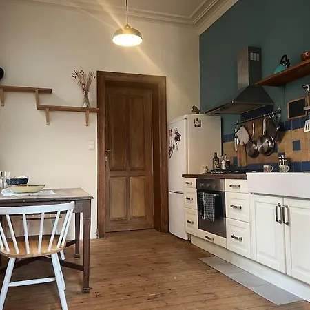 Nina's Place In The Center * Bruxelles