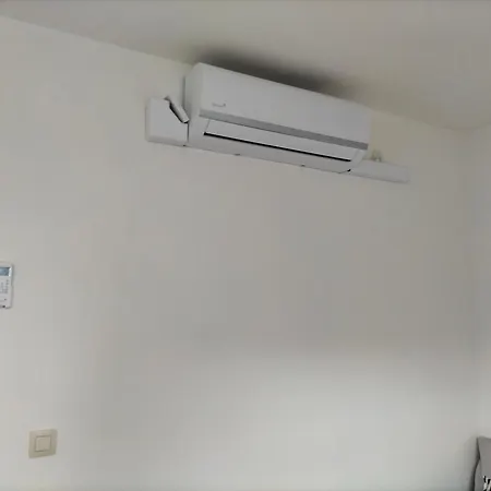 New Cozy In Porte De Hal Apartamento