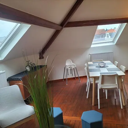 New Cozy In Porte De Hal Bruksela