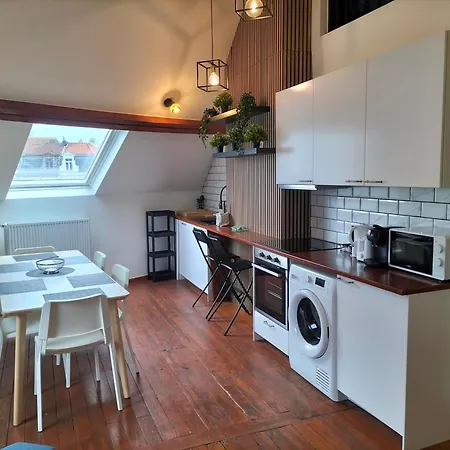 New Cozy In Porte De Hal * Bruxelas