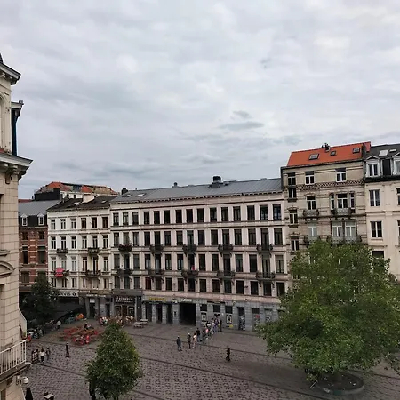 New Cozy In Porte De Hal Apartamento Bruxelas