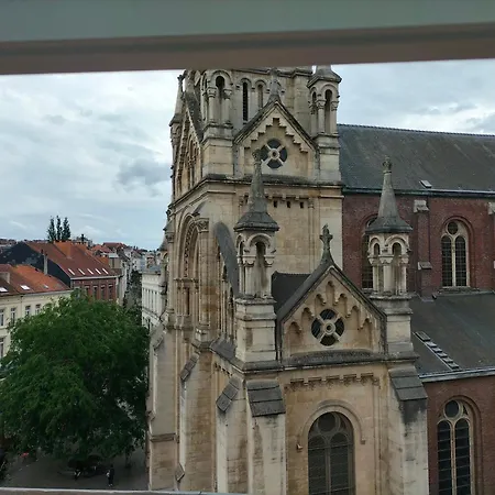 New Cozy In Porte De Hal Brüssel